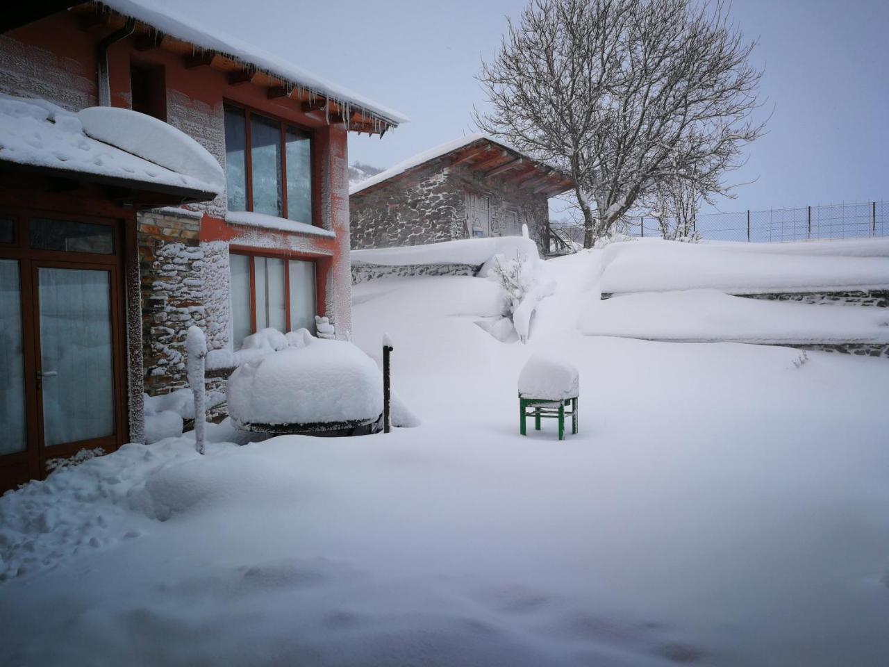 Hotel Rural La Campanona Villager de Laciana Экстерьер фото